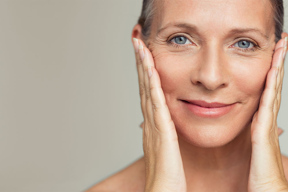 5 Home Remedies to Reduce Signs of Aging